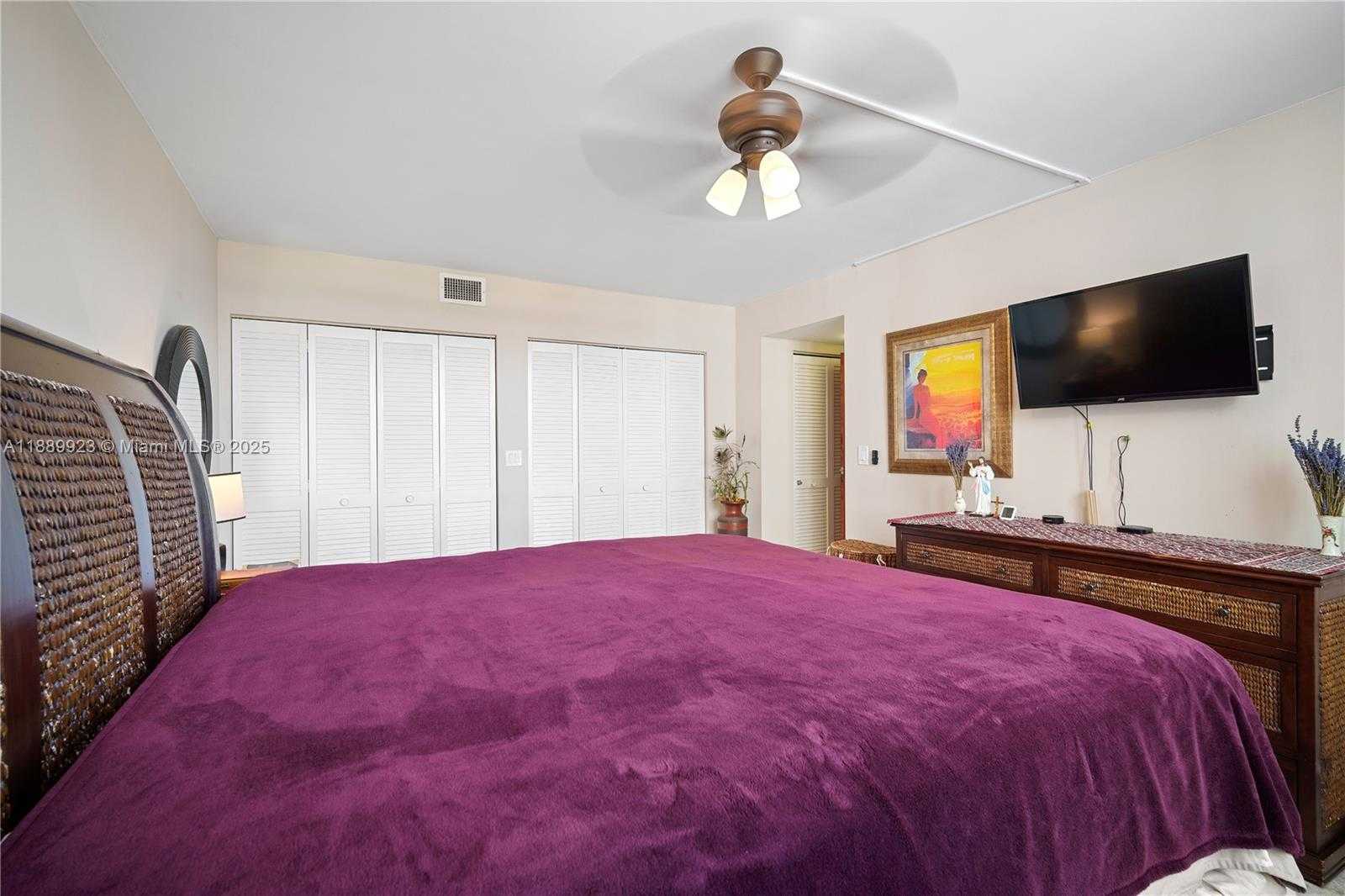 Small Image of 2301 SOUTH OCEAN DR #907, Hollywood Number 15