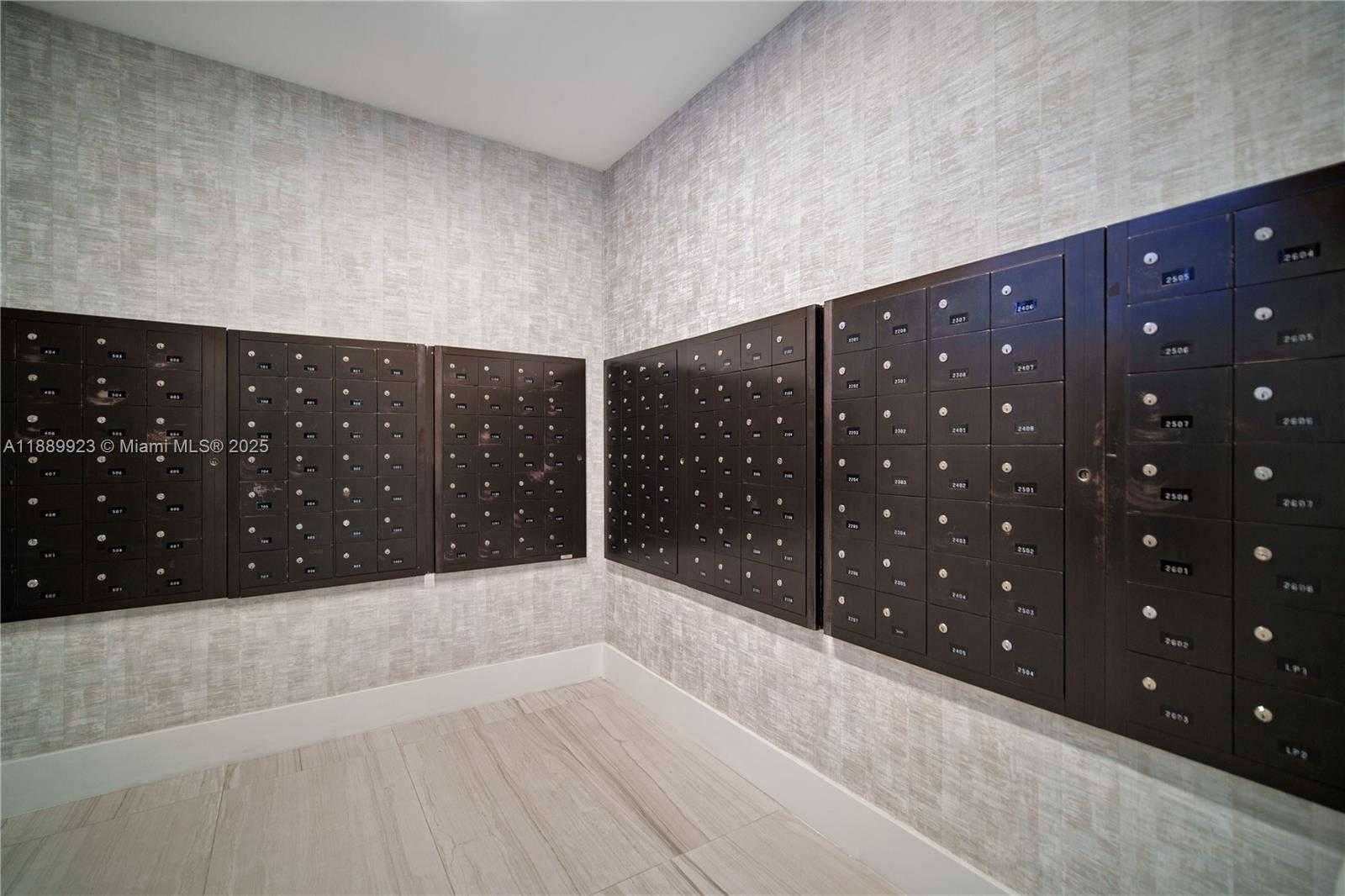 Small Image of 2301 SOUTH OCEAN DR #907, Hollywood Number 25