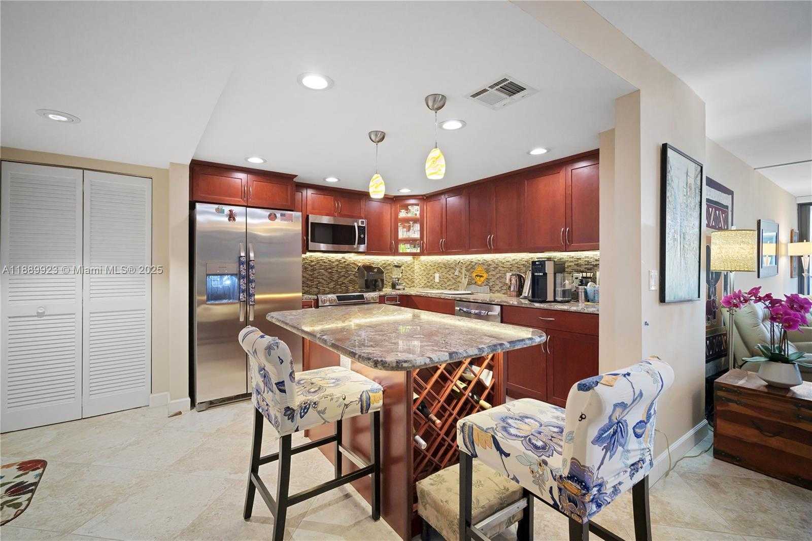 Small Image of 2301 SOUTH OCEAN DR #907, Hollywood Number 3