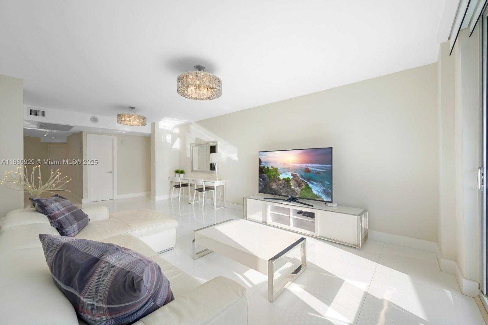 Small Image of 19370 COLLINS AVE #916, Sunny Isles Beach Number 6