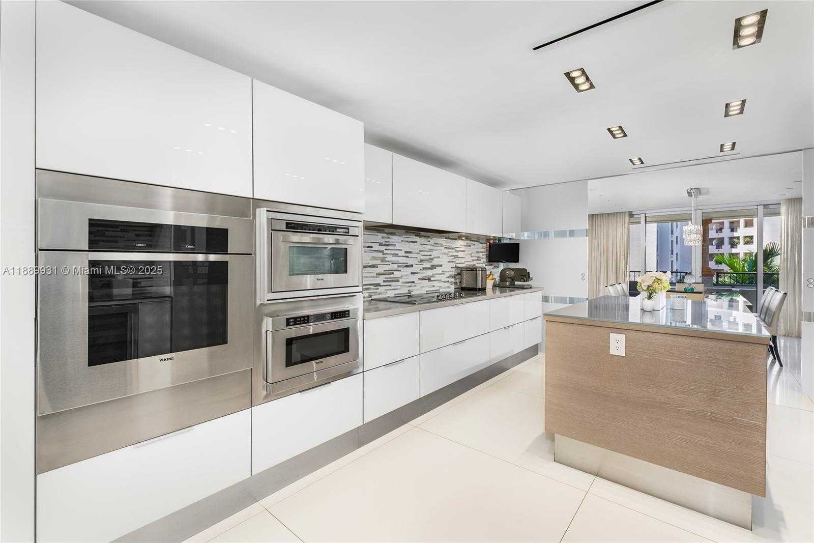 Small Image of 5134 FISHER ISLAND DR #5134, Miami Beach Number 19