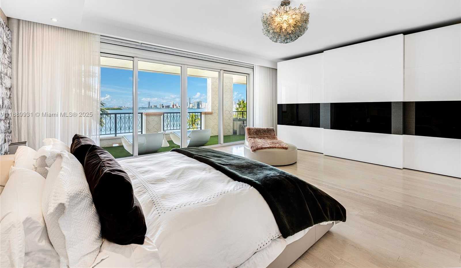 Small Image of 5134 FISHER ISLAND DR #5134, Miami Beach Number 23