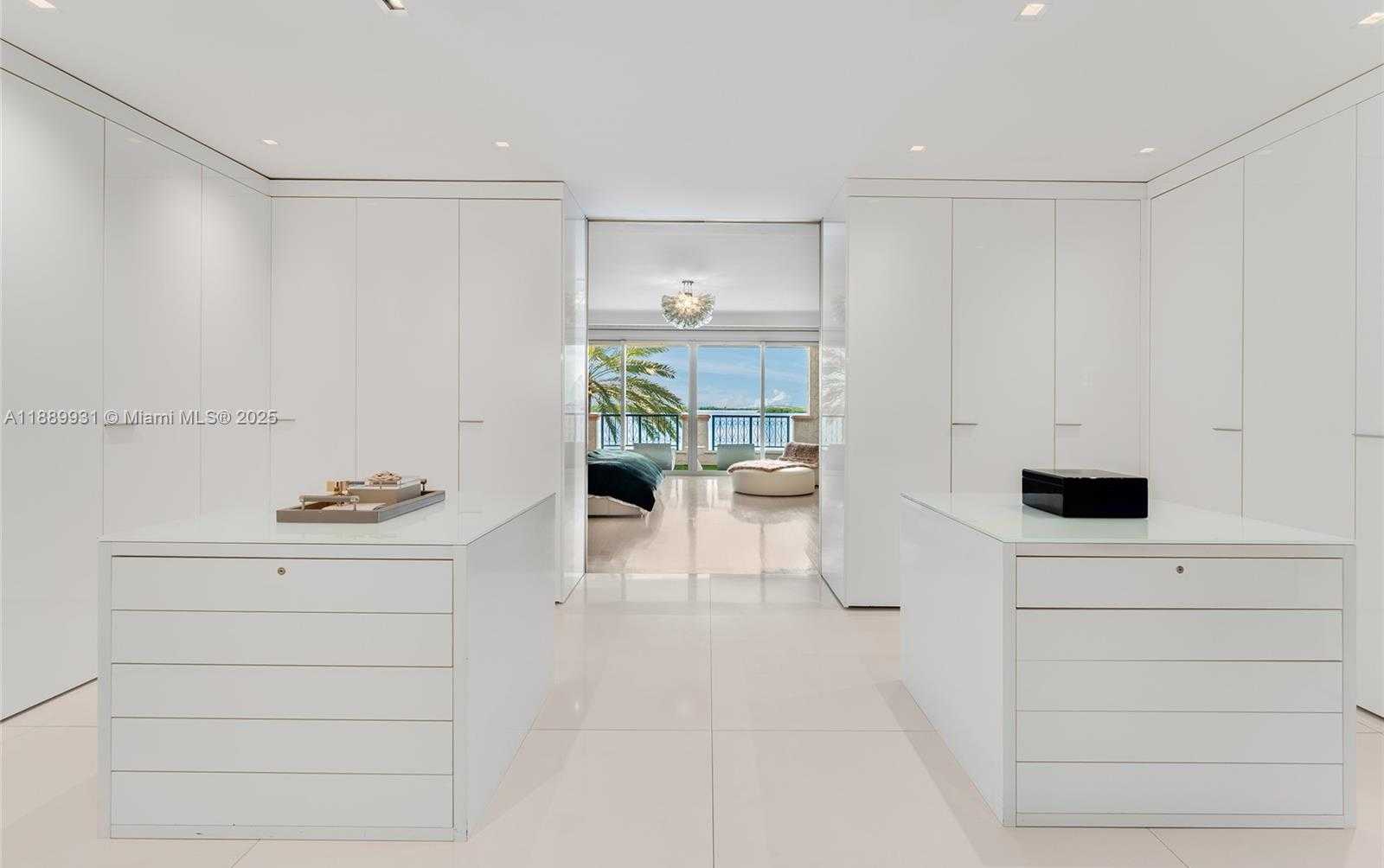 Small Image of 5134 FISHER ISLAND DR #5134, Miami Beach Number 29