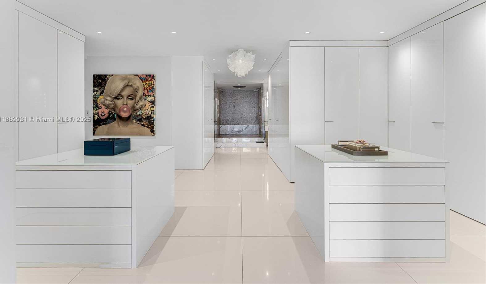 Small Image of 5134 FISHER ISLAND DR #5134, Miami Beach Number 30