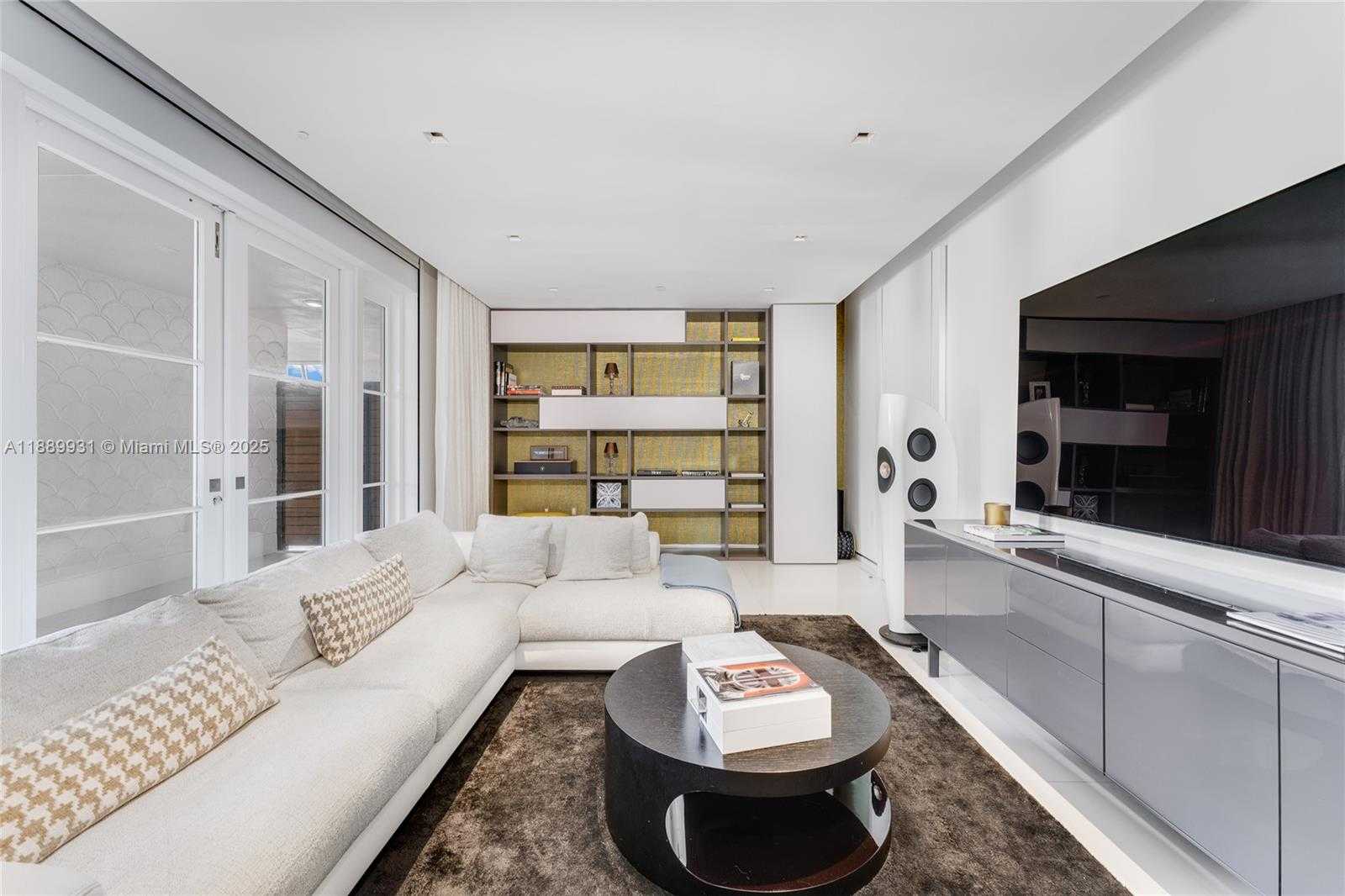 Small Image of 5134 FISHER ISLAND DR #5134, Miami Beach Number 34