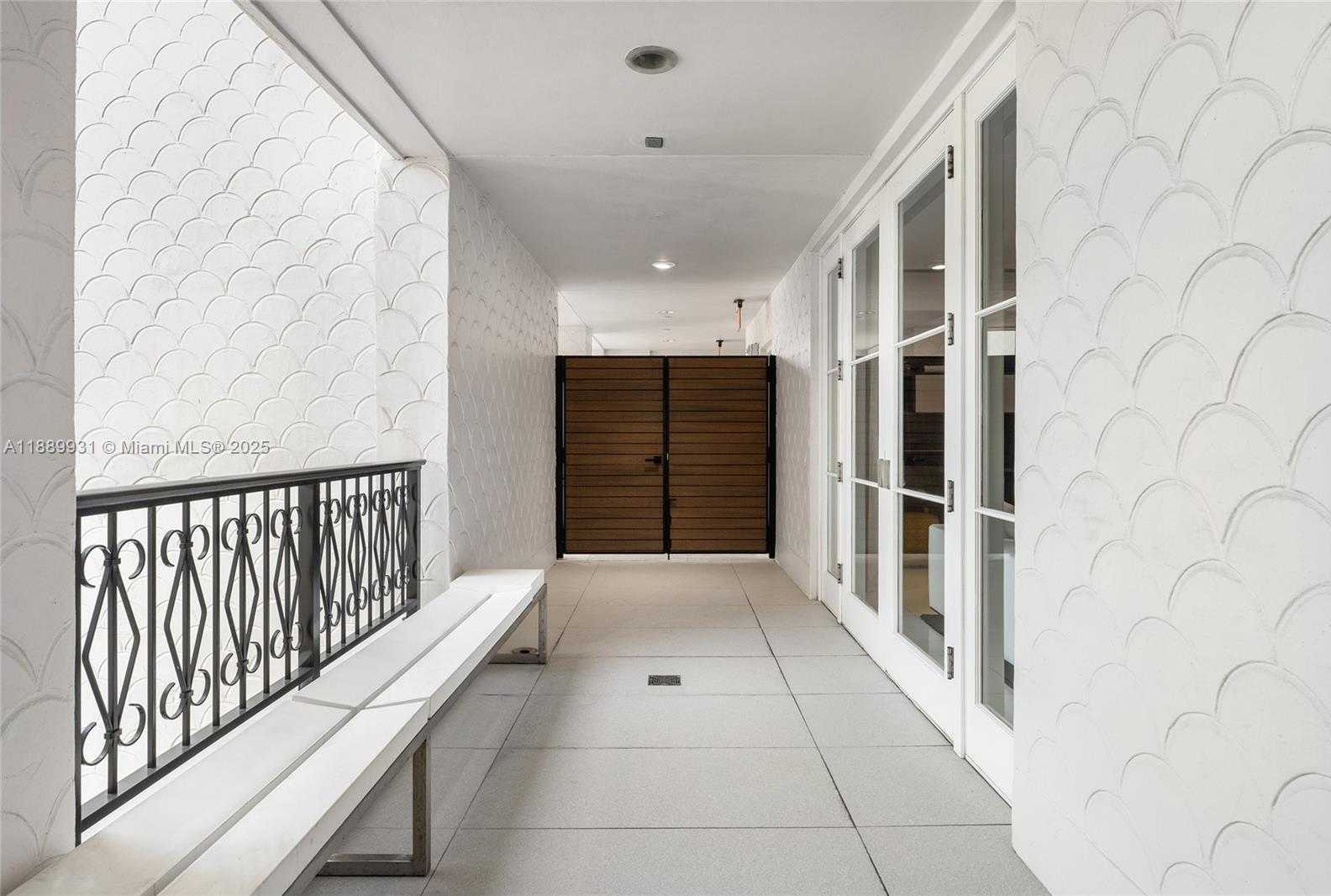 Small Image of 5134 FISHER ISLAND DR #5134, Miami Beach Number 43