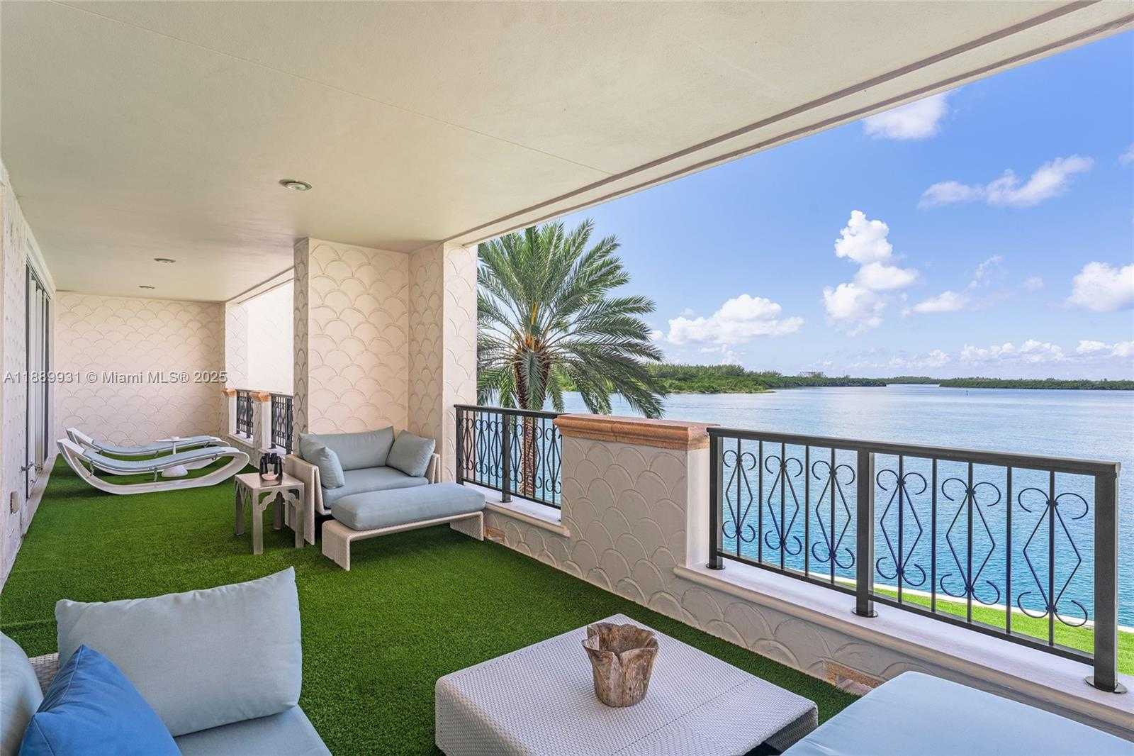 Small Image of 5134 FISHER ISLAND DR #5134, Miami Beach Number 5
