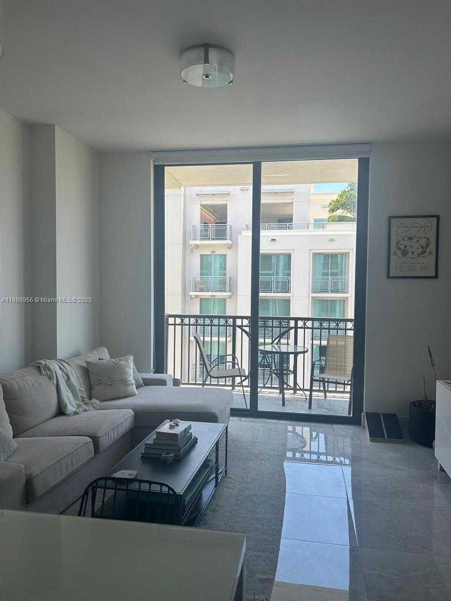 Small Image of 301 ALTARA AVE #LPH903, Coral Gables Number 5