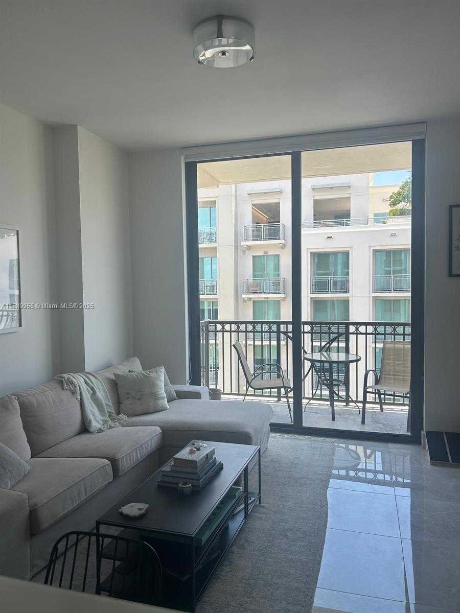 Small Image of 301 ALTARA AVE #LPH903, Coral Gables Number 7