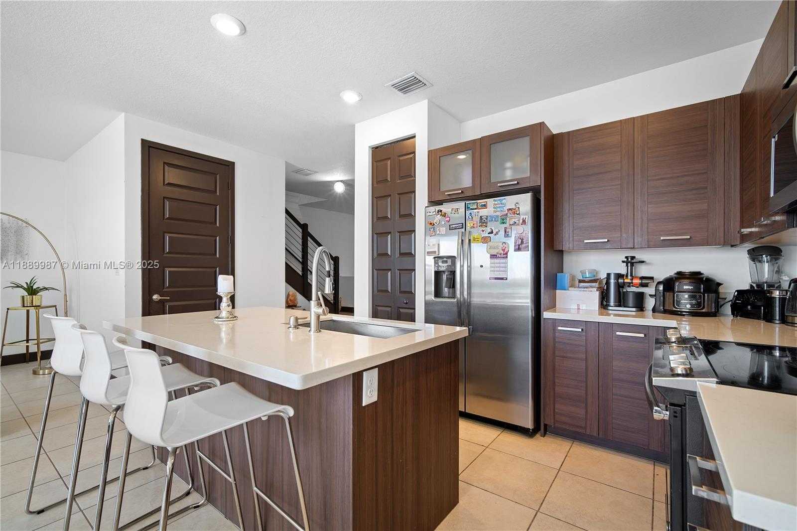 Small Image of 15673 NORTH WEST 91ST CT, Miami Lakes Number 16