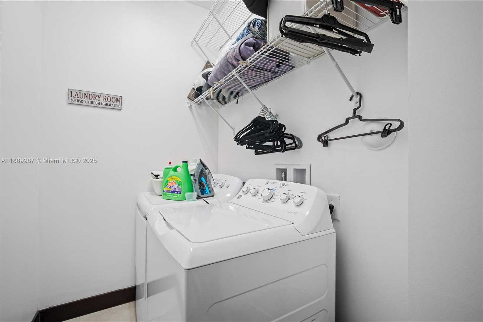 Small Image of 15673 NORTH WEST 91ST CT, Miami Lakes Number 31