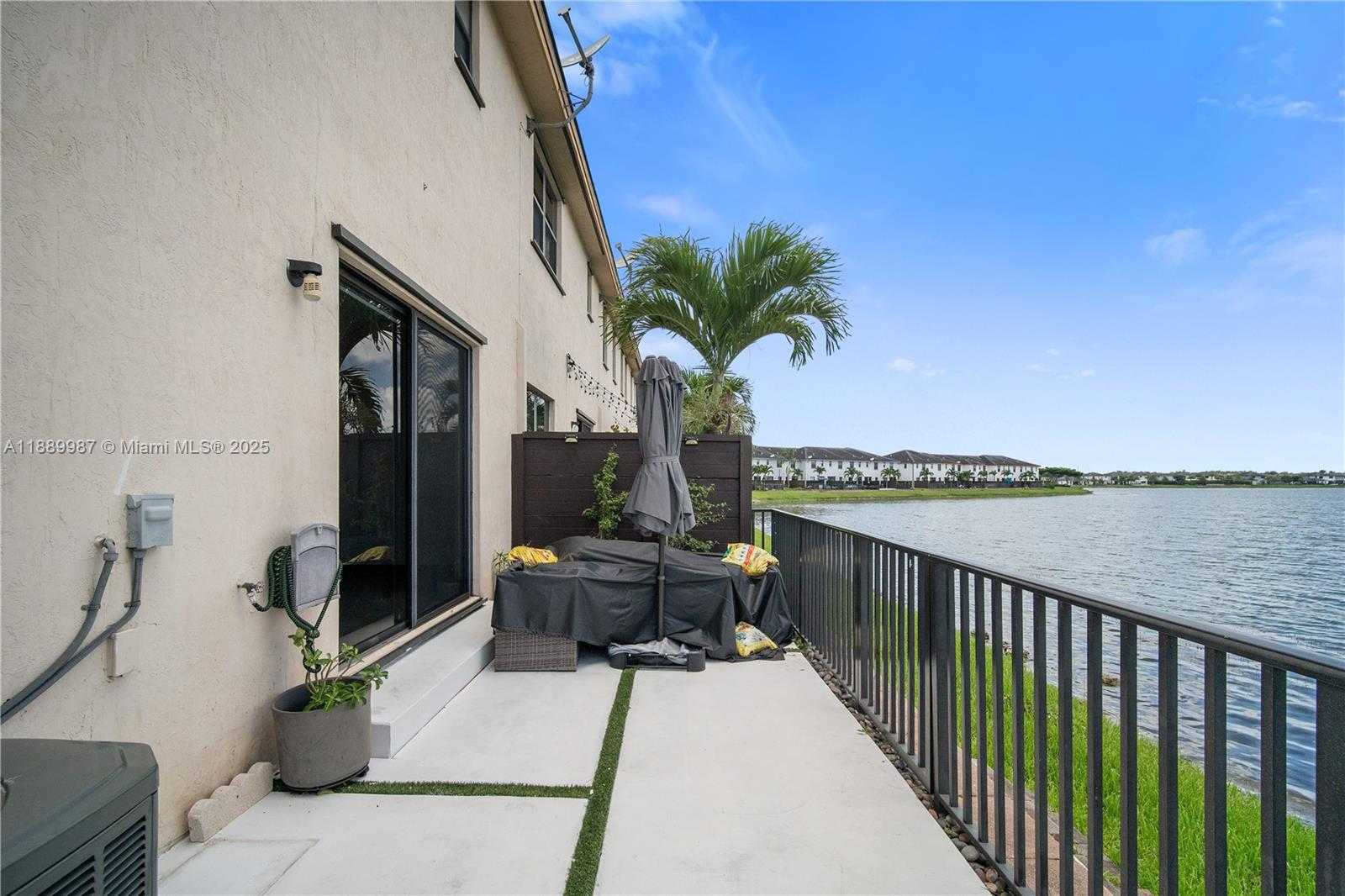 Small Image of 15673 NORTH WEST 91ST CT, Miami Lakes Number 32