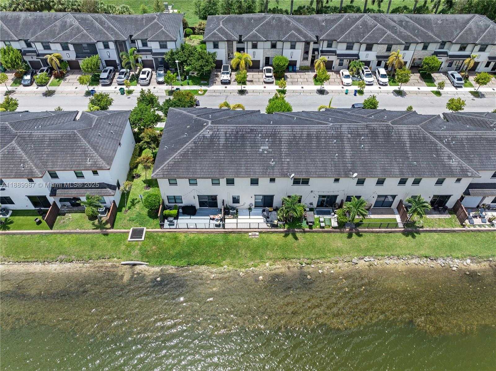 Small Image of 15673 NORTH WEST 91ST CT, Miami Lakes Number 34