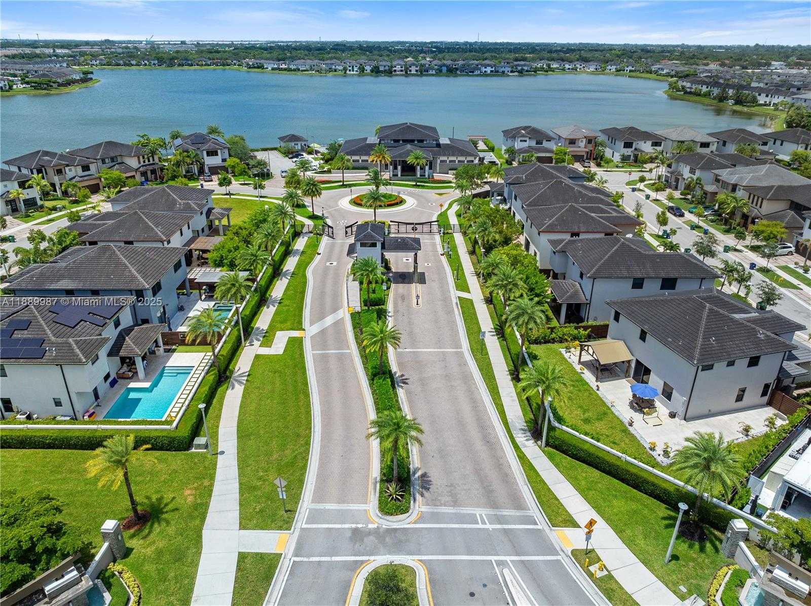 Small Image of 15673 NORTH WEST 91ST CT, Miami Lakes Number 37