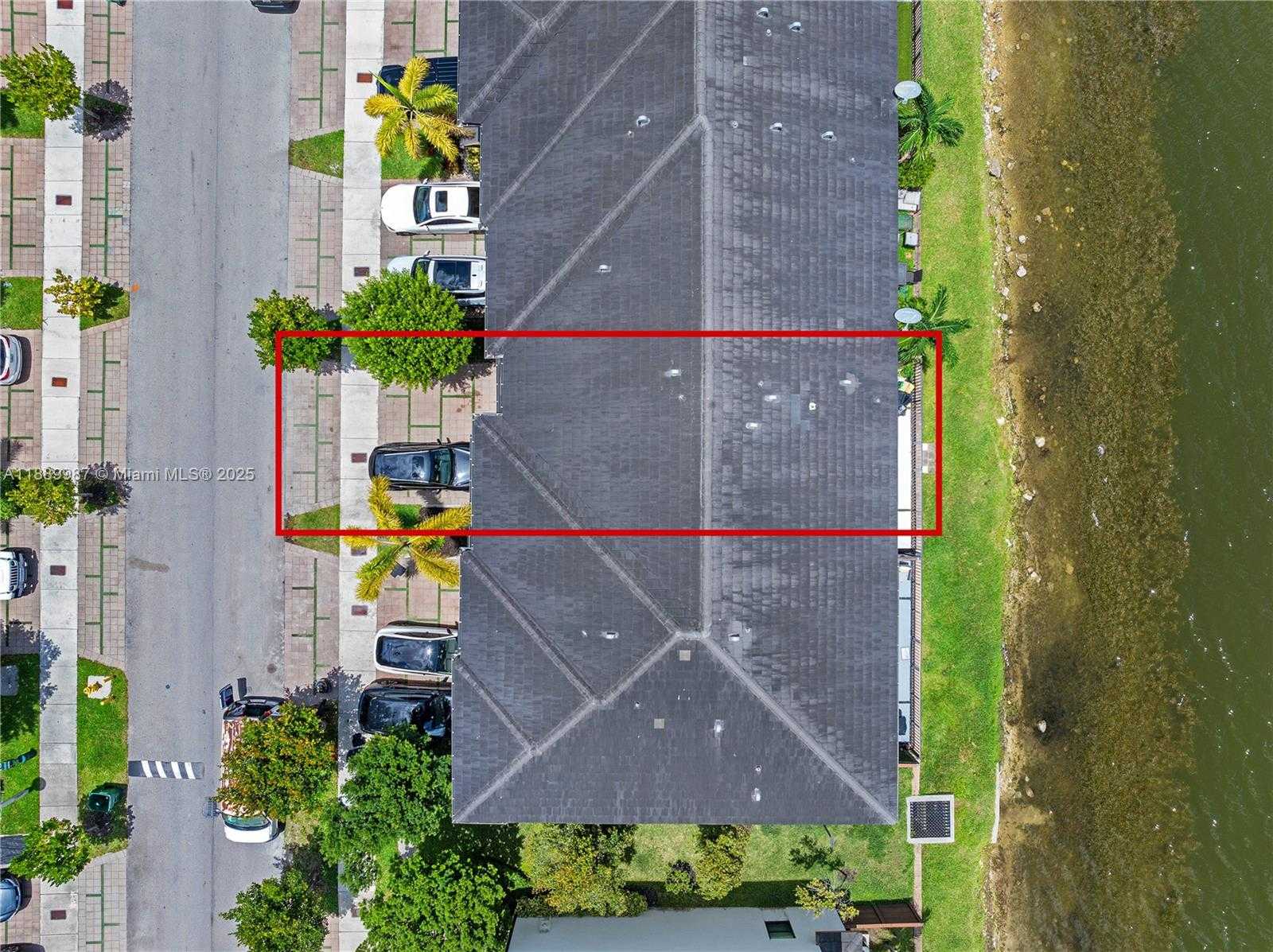 Small Image of 15673 NORTH WEST 91ST CT, Miami Lakes Number 4