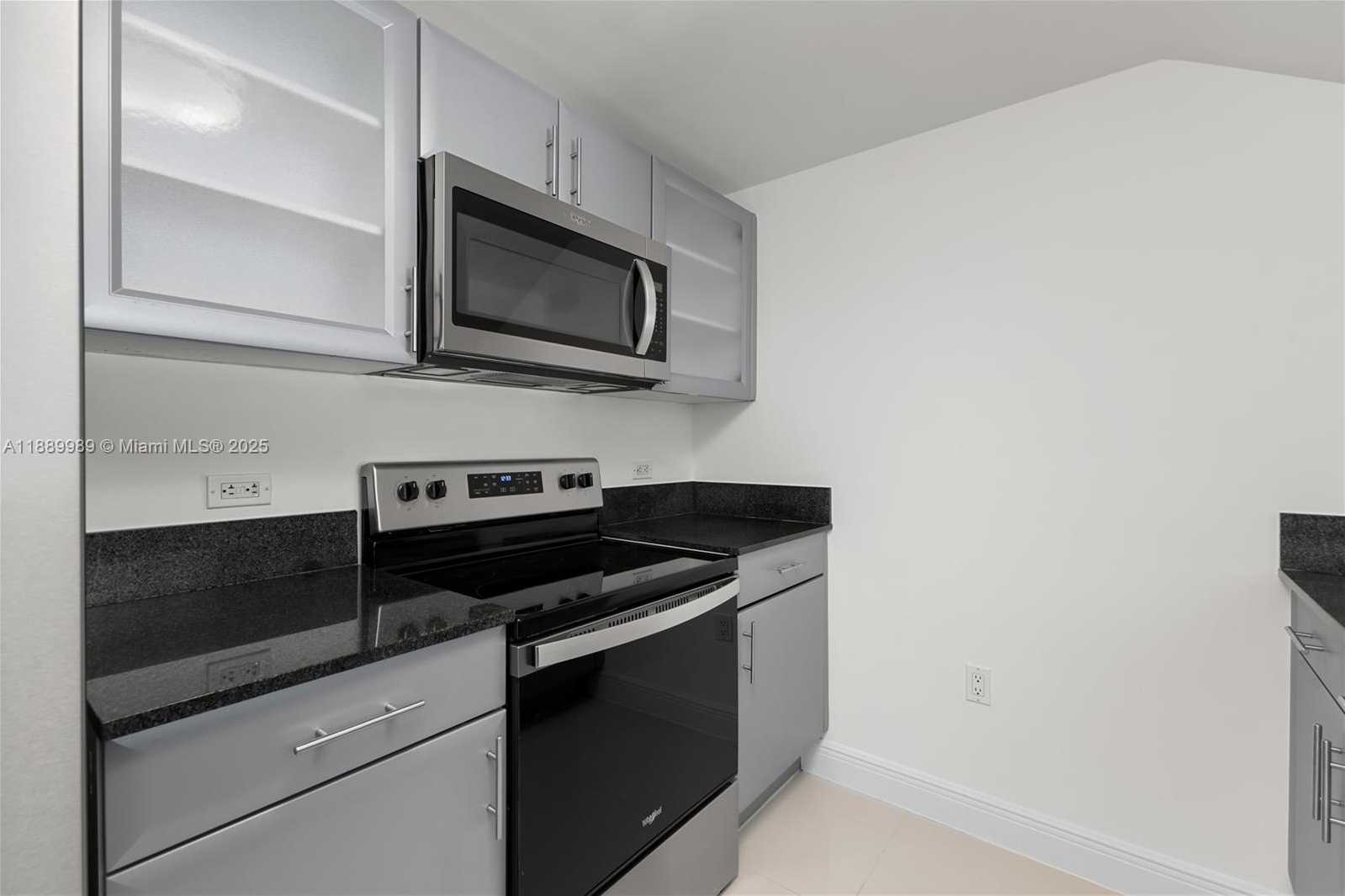 Small Image of 1861 NORTH WEST S RIVER DR #406, Miami Number 12
