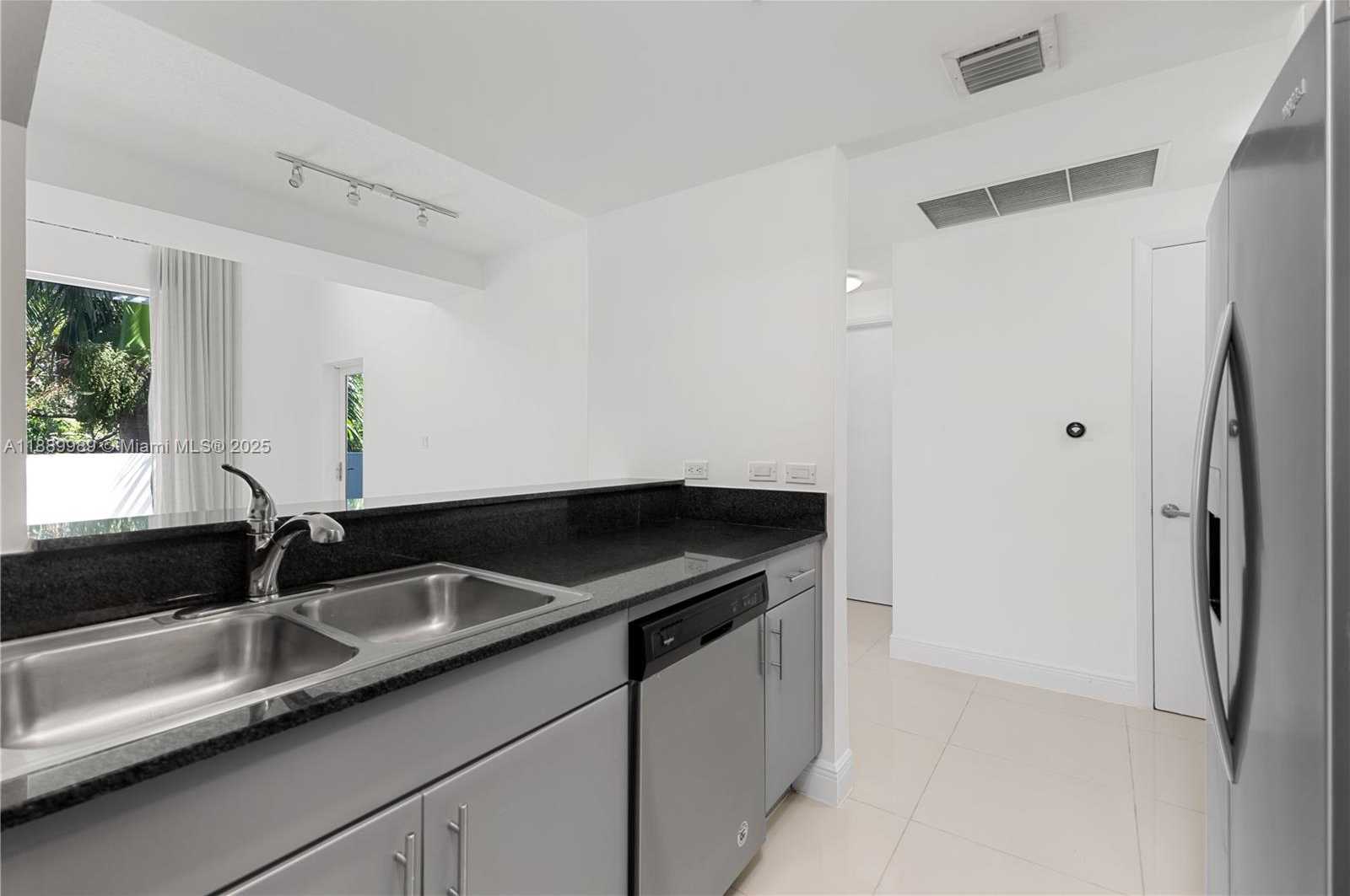 Small Image of 1861 NORTH WEST S RIVER DR #406, Miami Number 13