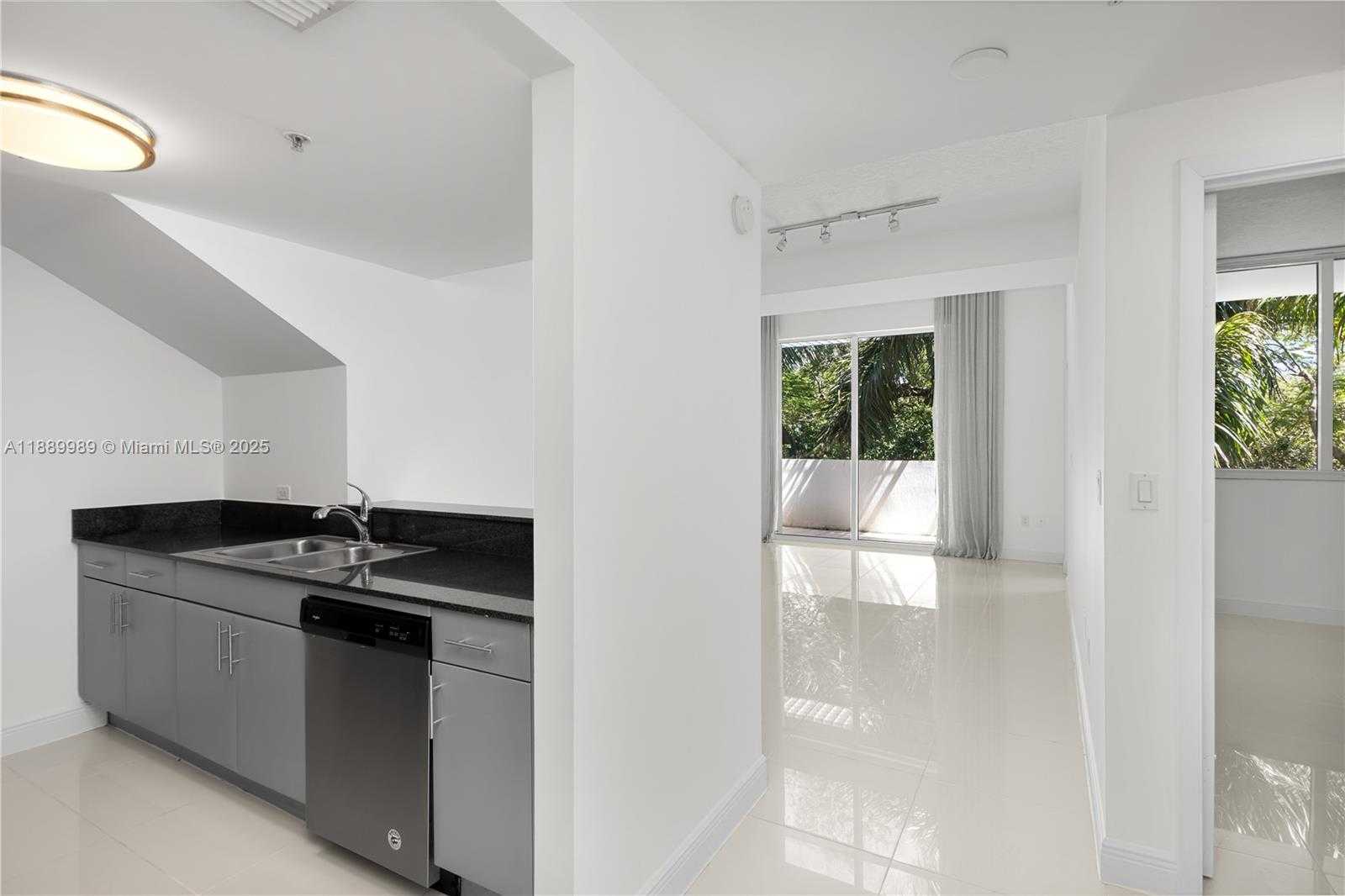 Small Image of 1861 NORTH WEST S RIVER DR #406, Miami Number 15