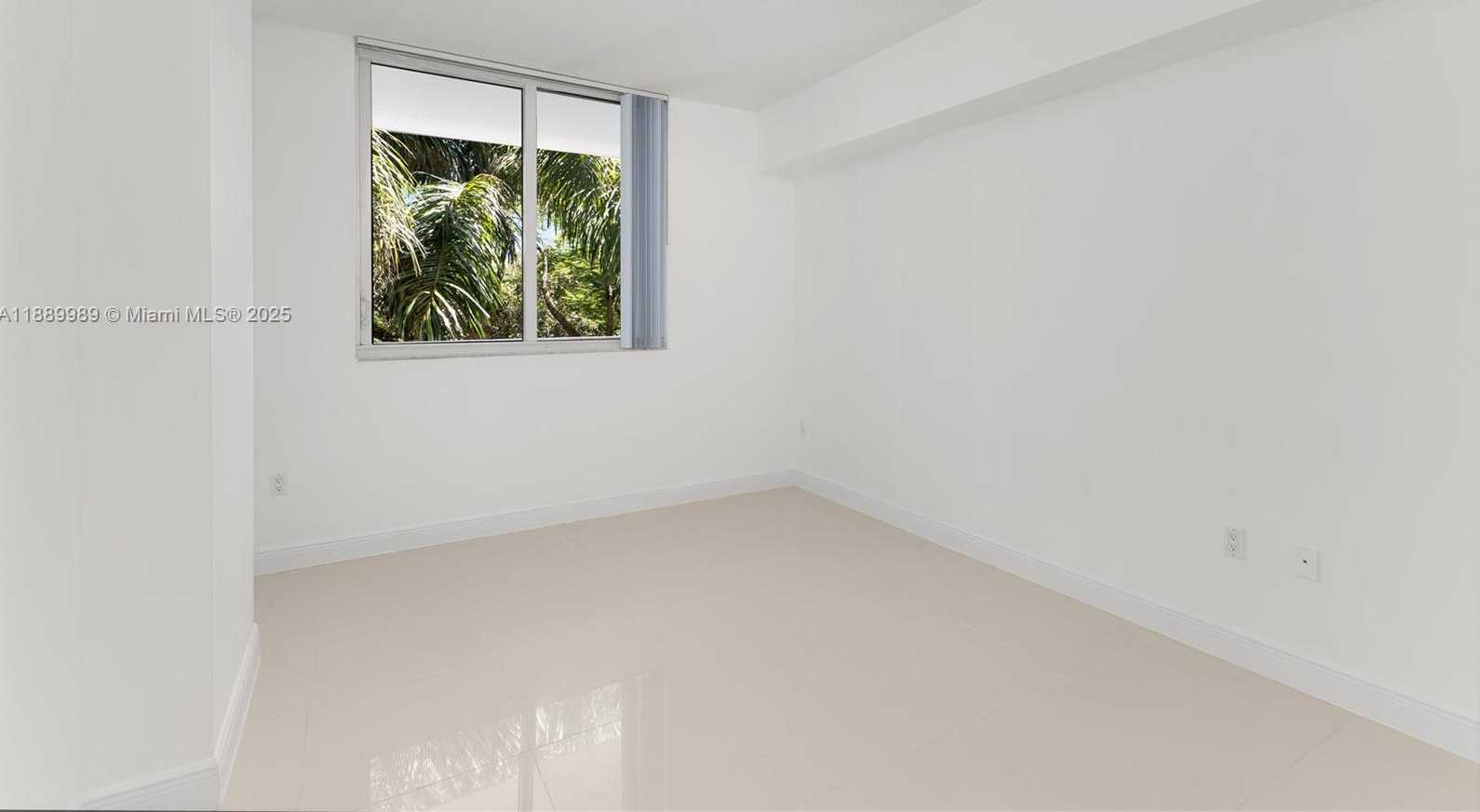 Small Image of 1861 NORTH WEST S RIVER DR #406, Miami Number 16