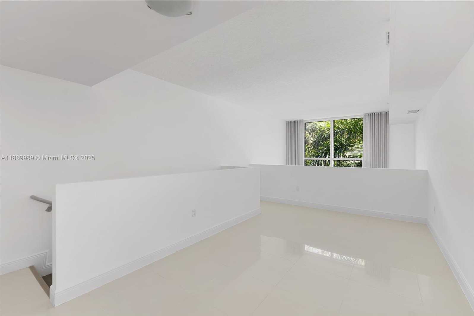 Small Image of 1861 NORTH WEST S RIVER DR #406, Miami Number 20