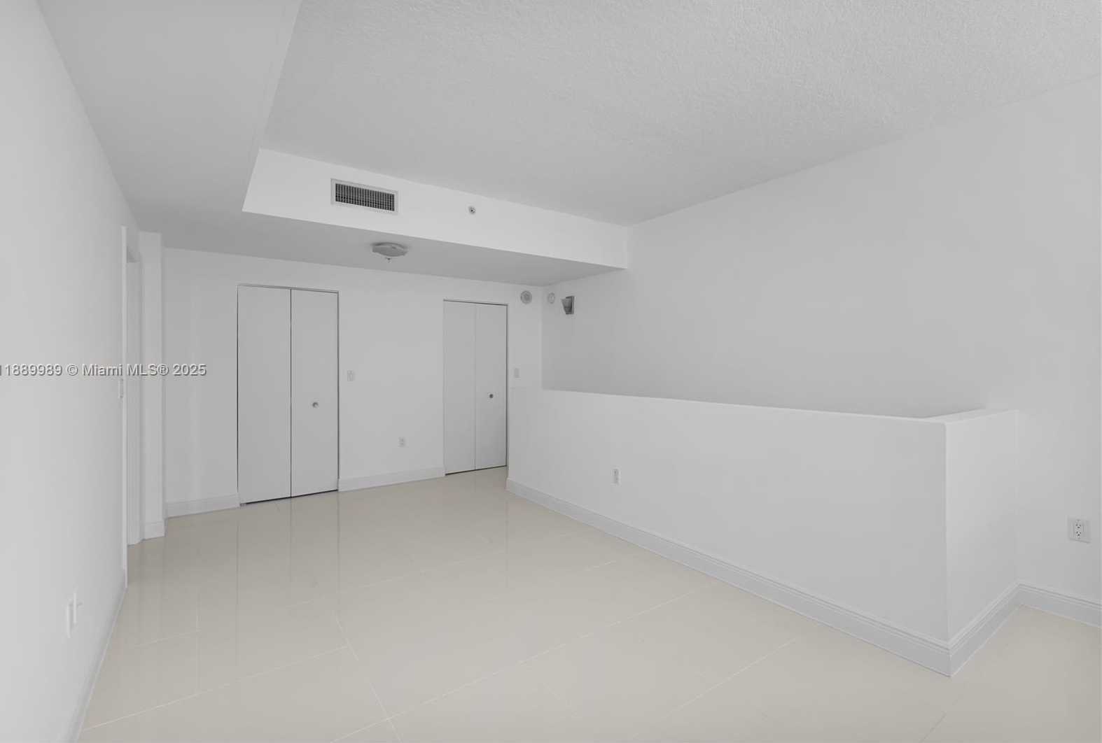 Small Image of 1861 NORTH WEST S RIVER DR #406, Miami Number 21