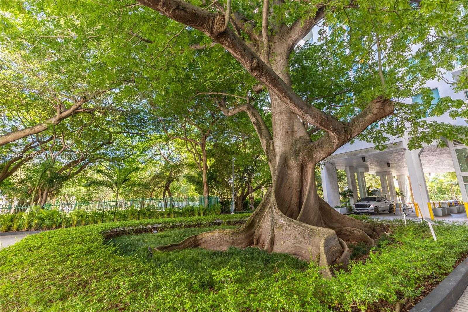 Small Image of 1861 NORTH WEST S RIVER DR #406, Miami Number 4