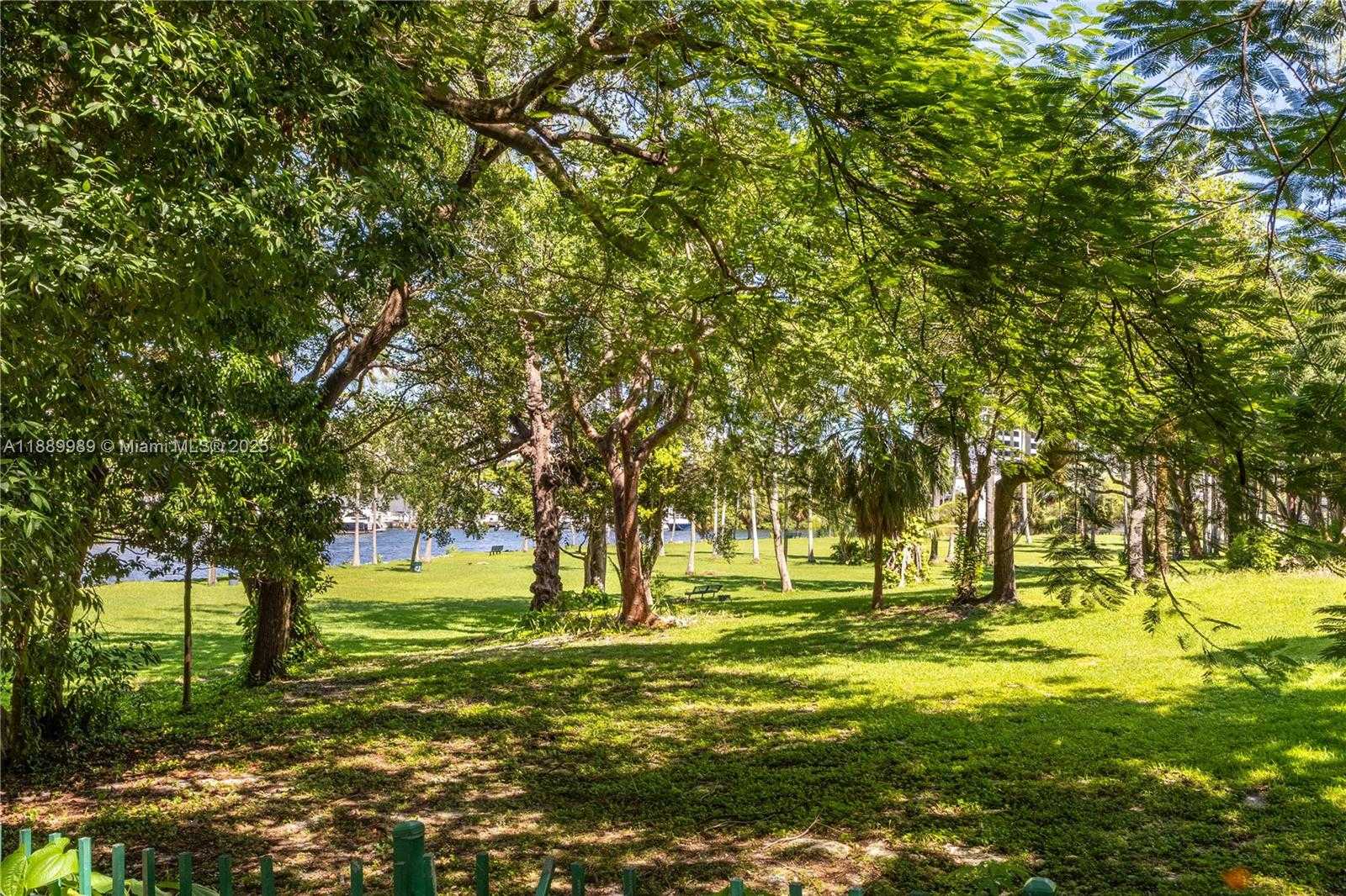 Small Image of 1861 NORTH WEST S RIVER DR #406, Miami Number 40