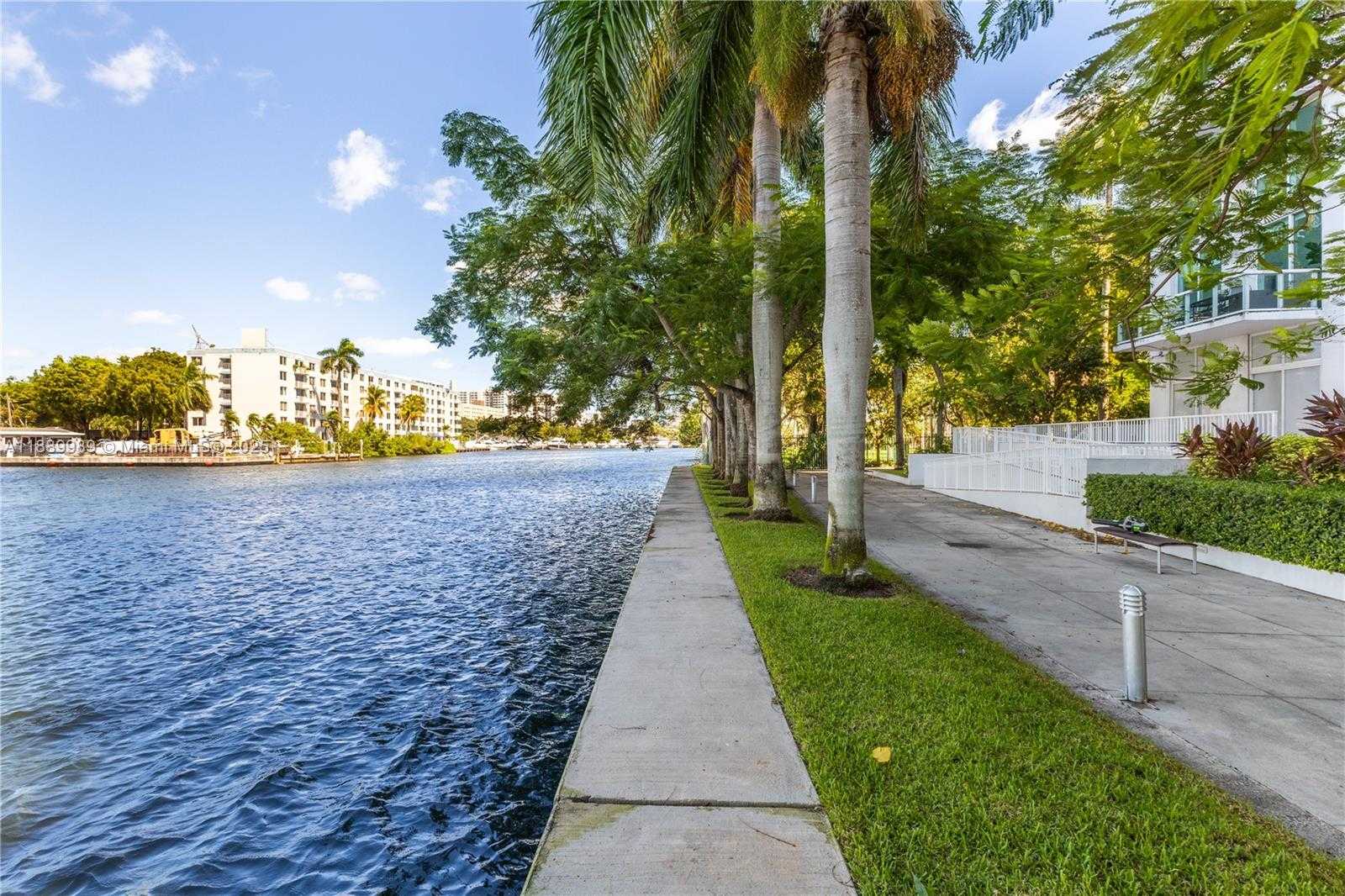 Small Image of 1861 NORTH WEST S RIVER DR #406, Miami Number 41