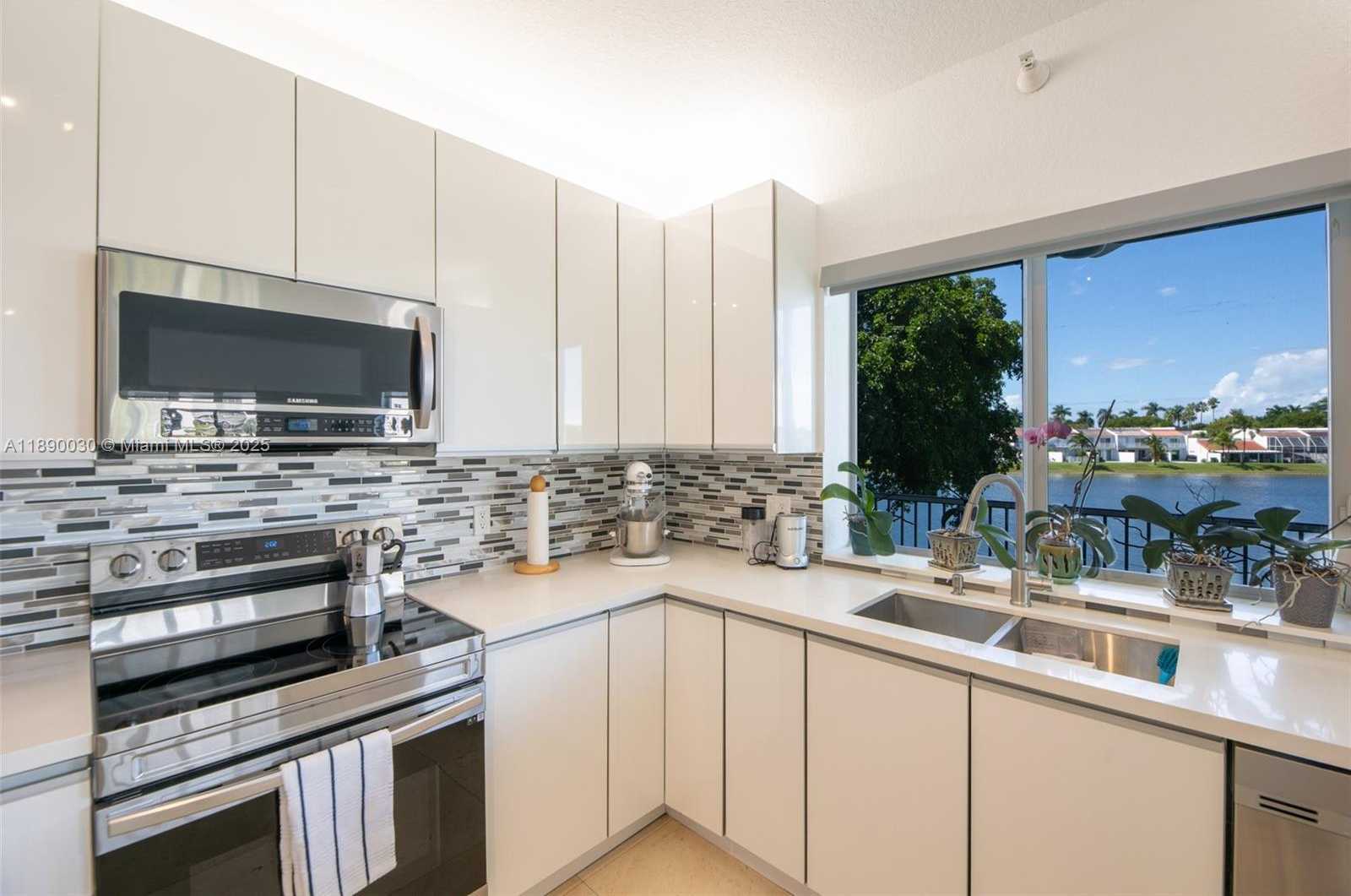 Small Image of 10700 NORTH WEST 66TH ST #207, Doral Number 21