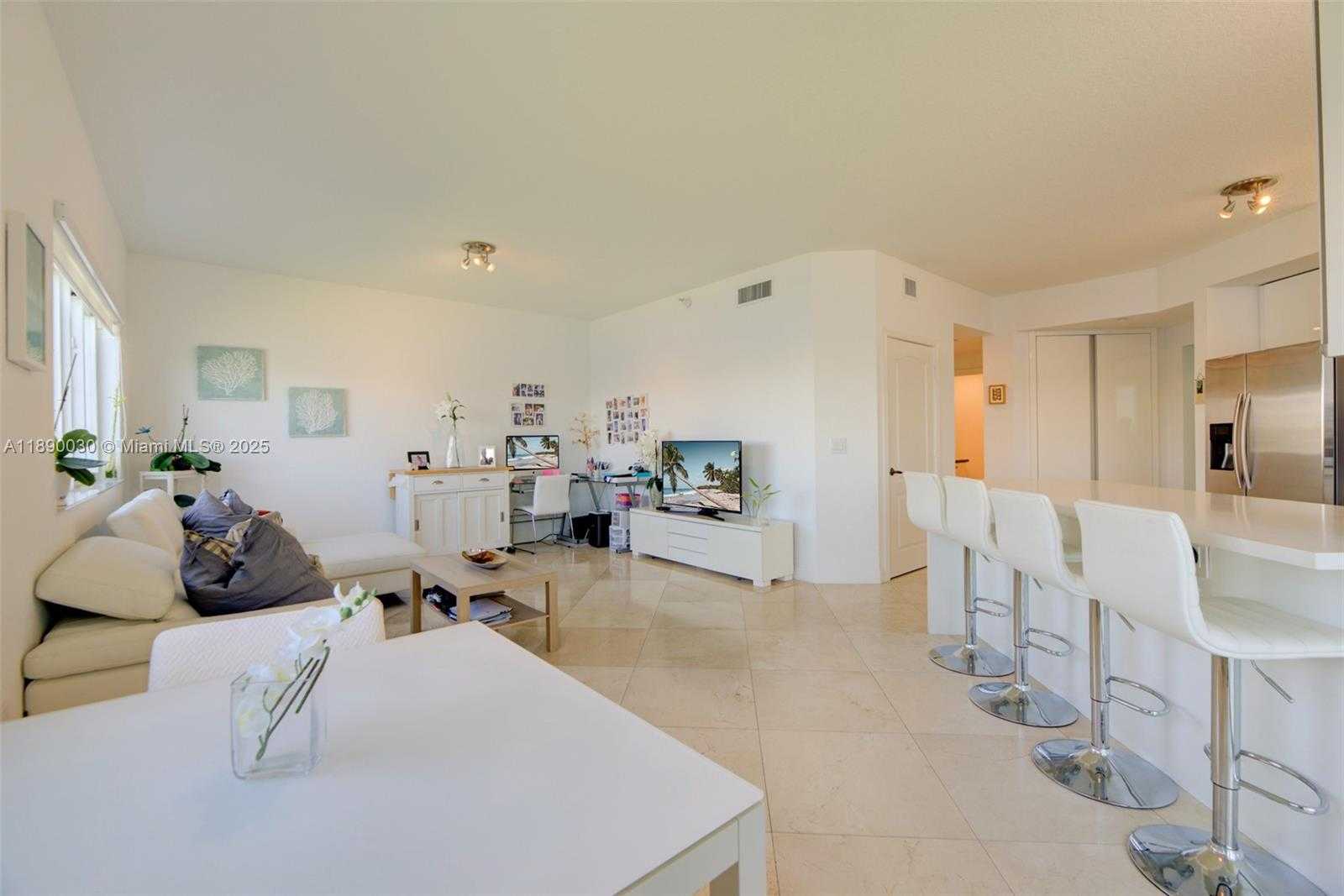 Small Image of 10700 NORTH WEST 66TH ST #207, Doral Number 26