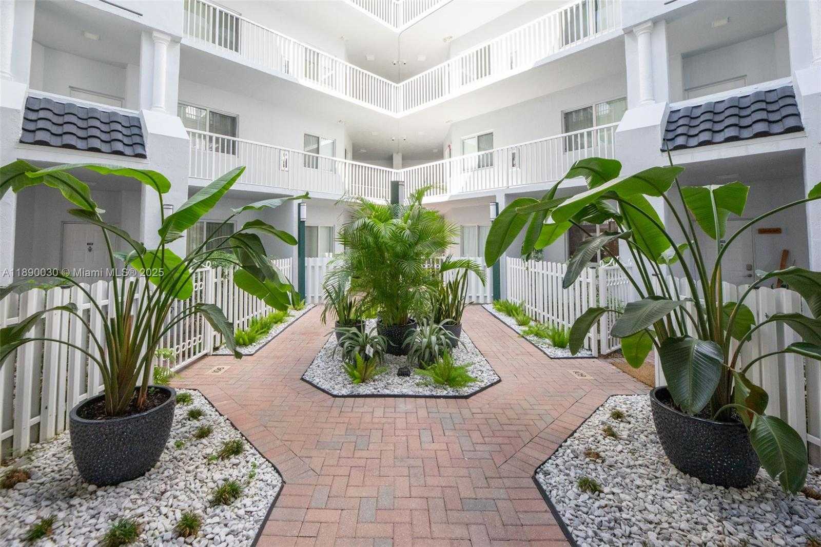 Small Image of 10700 NORTH WEST 66TH ST #207, Doral Number 50