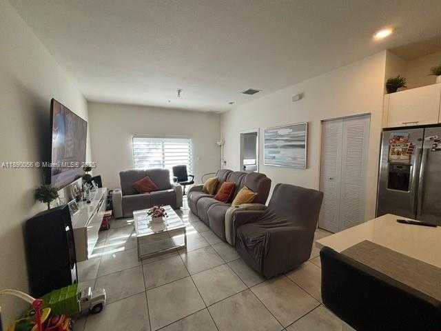 Small Image of 8055 NORTH WEST 104TH AVE #4, Doral Number 6