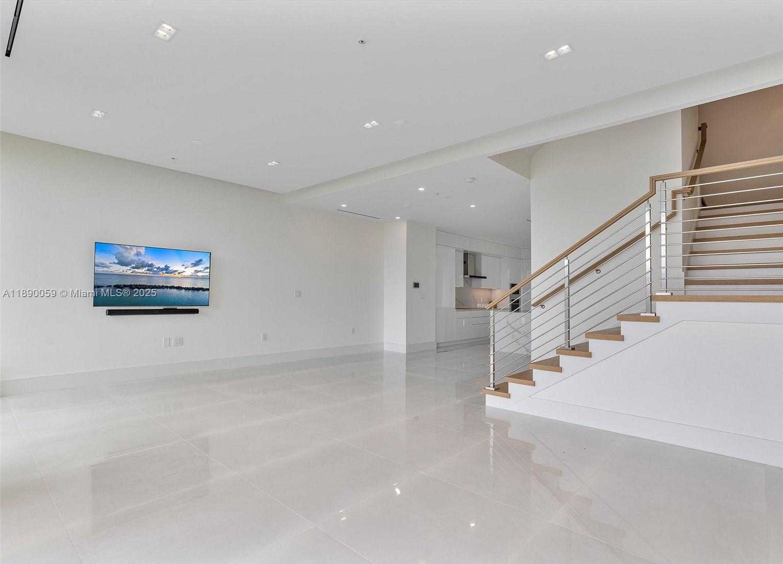 Small Image of 4004 NORTH EAST 167 ST #8, North Miami Beach Number 18