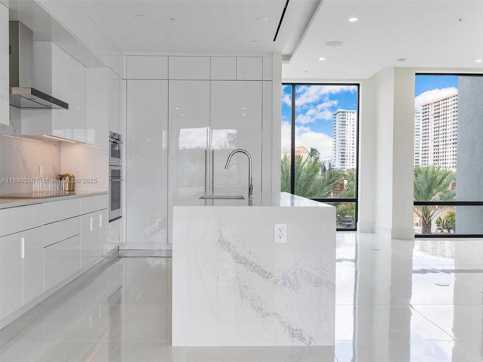 Small Image of 4004 NORTH EAST 167 ST #8, North Miami Beach Number 21