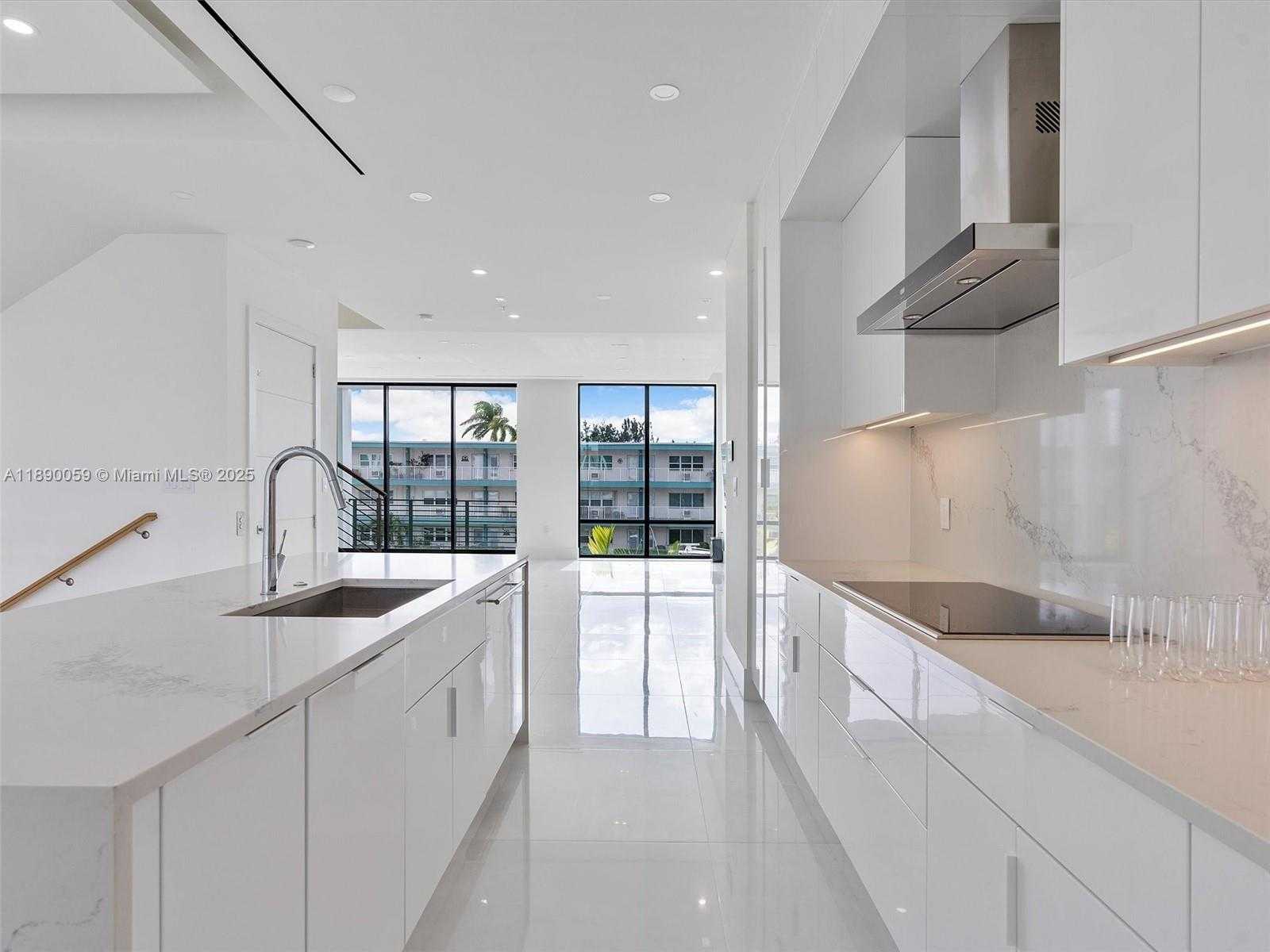 Small Image of 4004 NORTH EAST 167 ST #8, North Miami Beach Number 30