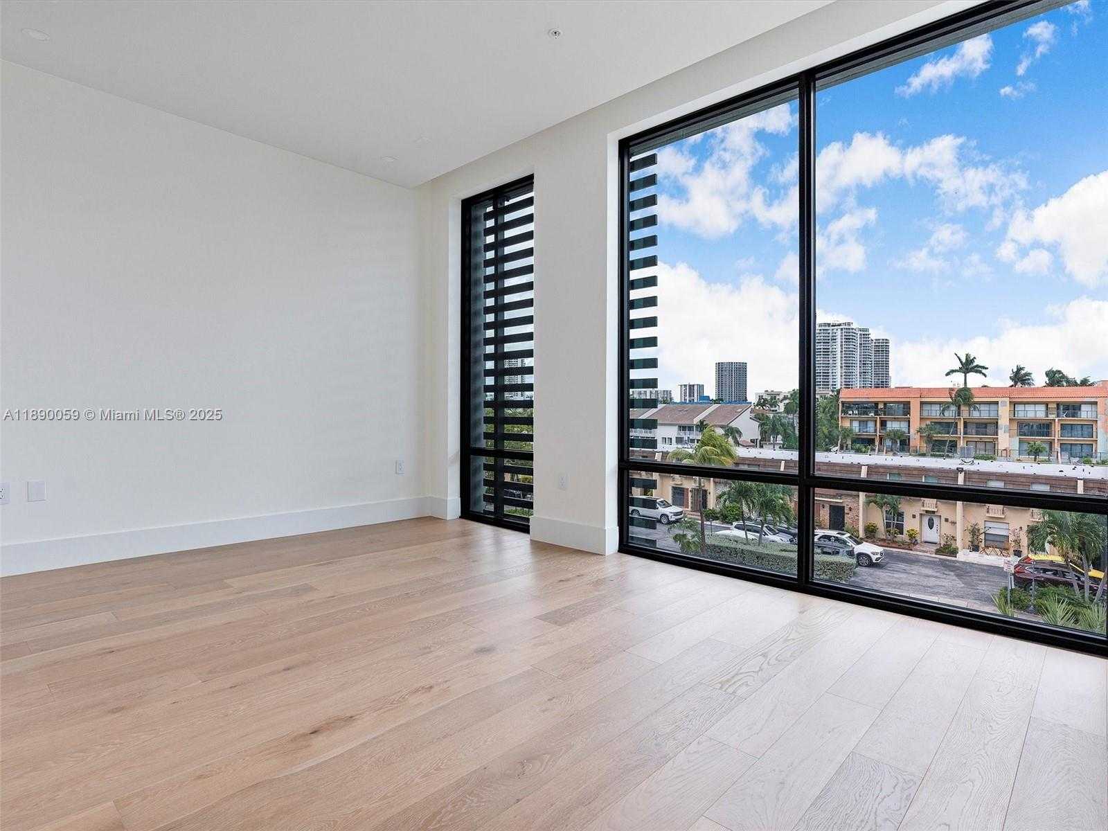 Small Image of 4004 NORTH EAST 167 ST #8, North Miami Beach Number 42