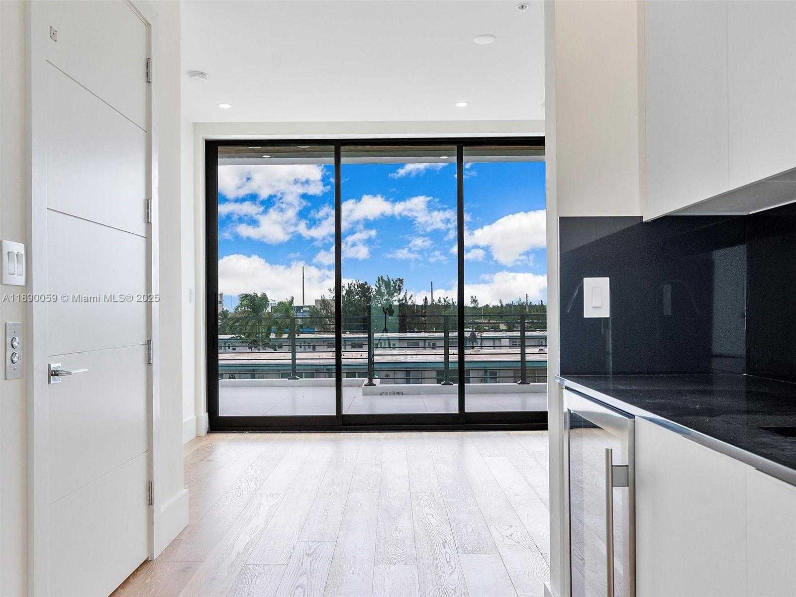 Small Image of 4004 NORTH EAST 167 ST #8, North Miami Beach Number 48
