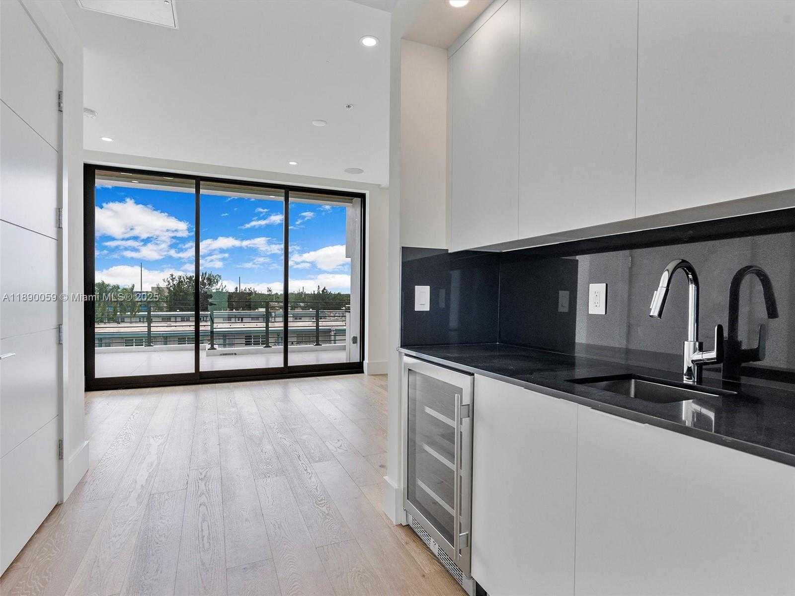Small Image of 4004 NORTH EAST 167 ST #8, North Miami Beach Number 49