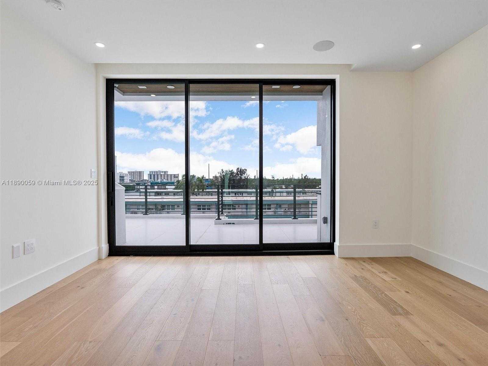 Small Image of 4004 NORTH EAST 167 ST #8, North Miami Beach Number 50
