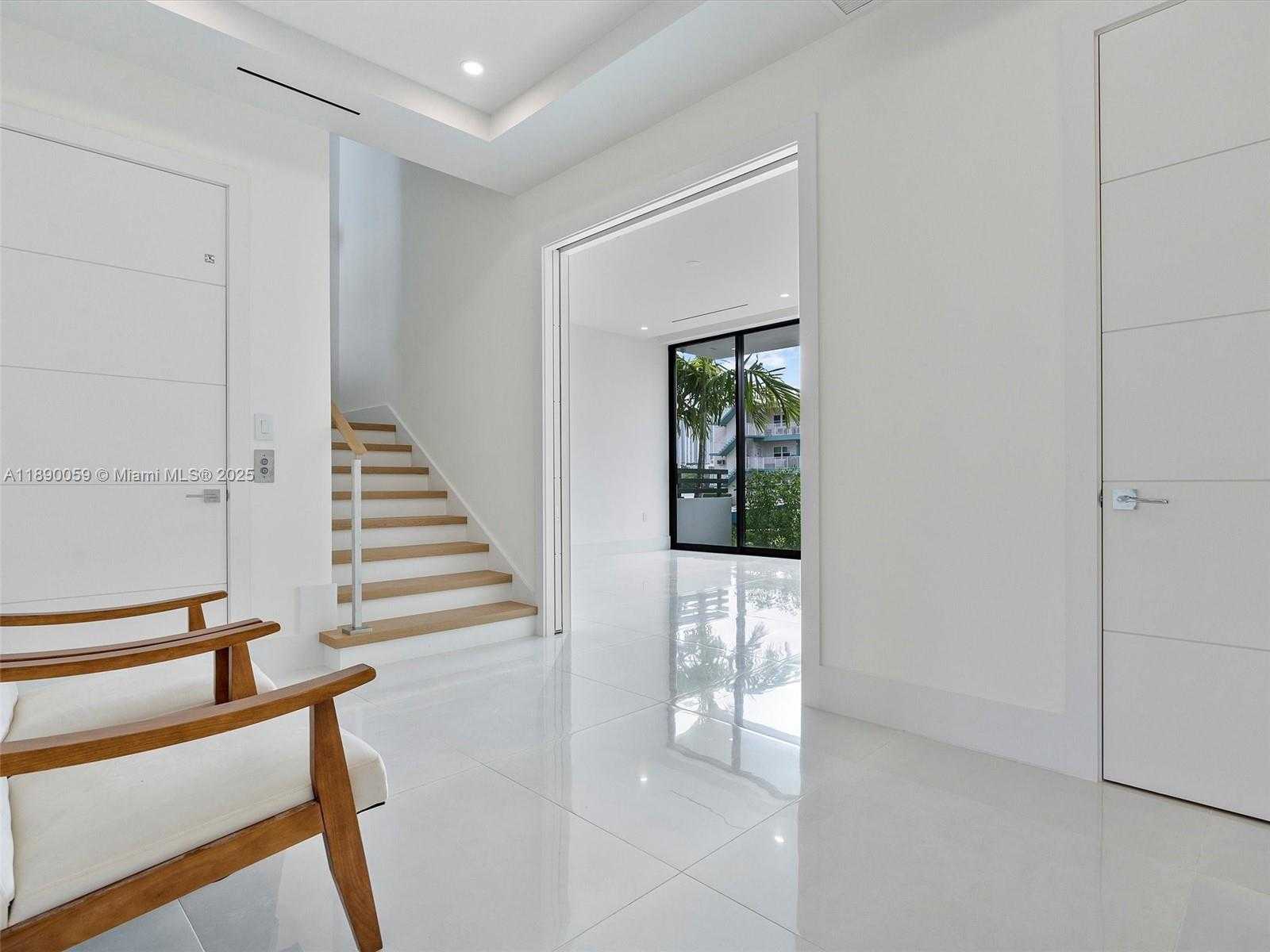 Small Image of 4004 NORTH EAST 167 ST #8, North Miami Beach Number 6