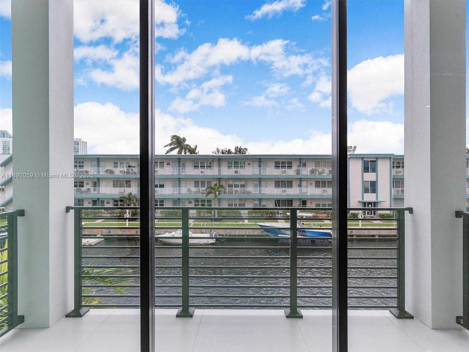 Small Image of 4004 NORTH EAST 167 ST #8, North Miami Beach Number 62