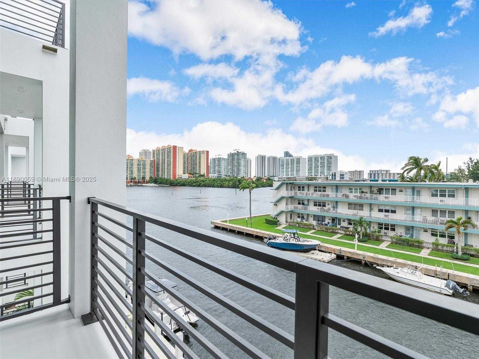 Small Image of 4004 NORTH EAST 167 ST #8, North Miami Beach Number 64
