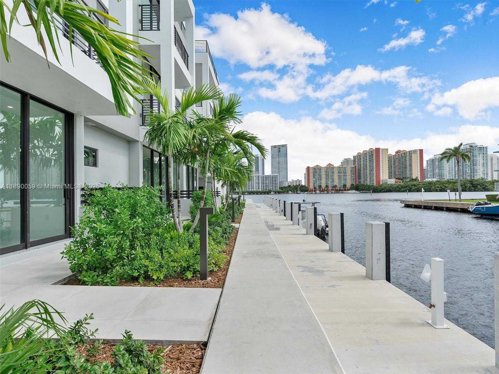 Small Image of 4004 NORTH EAST 167 ST #8, North Miami Beach Number 75