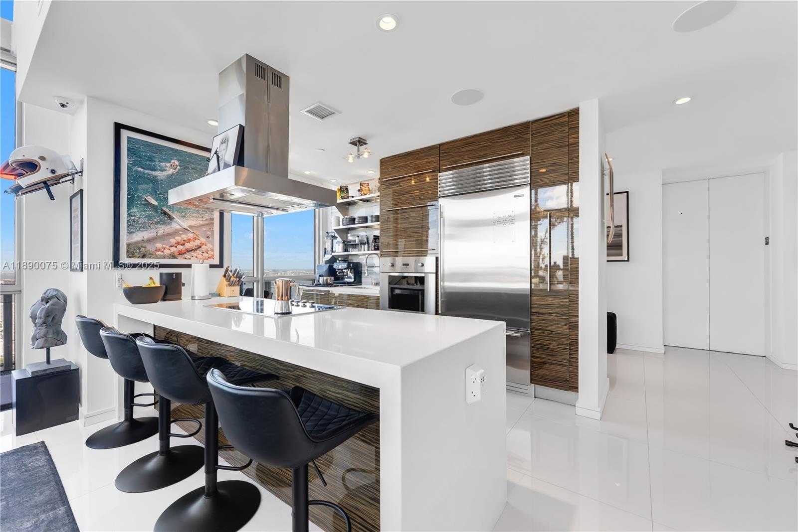 Small Image of 1100 BISCAYNE BLVD #6307, Miami Number 11