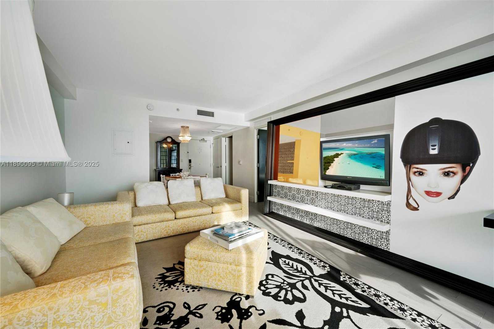 Small Image of 1100 WEST AVE #514, Miami Beach Number 4