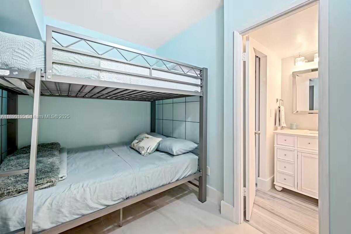 Small Image of 19370 COLLINS AVE #1121, Sunny Isles Beach Number 21