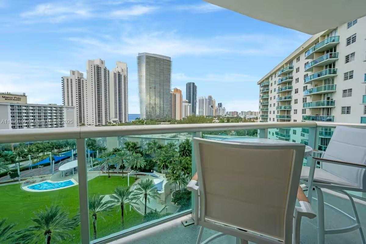 Small Image of 19370 COLLINS AVE #1121, Sunny Isles Beach Number 25