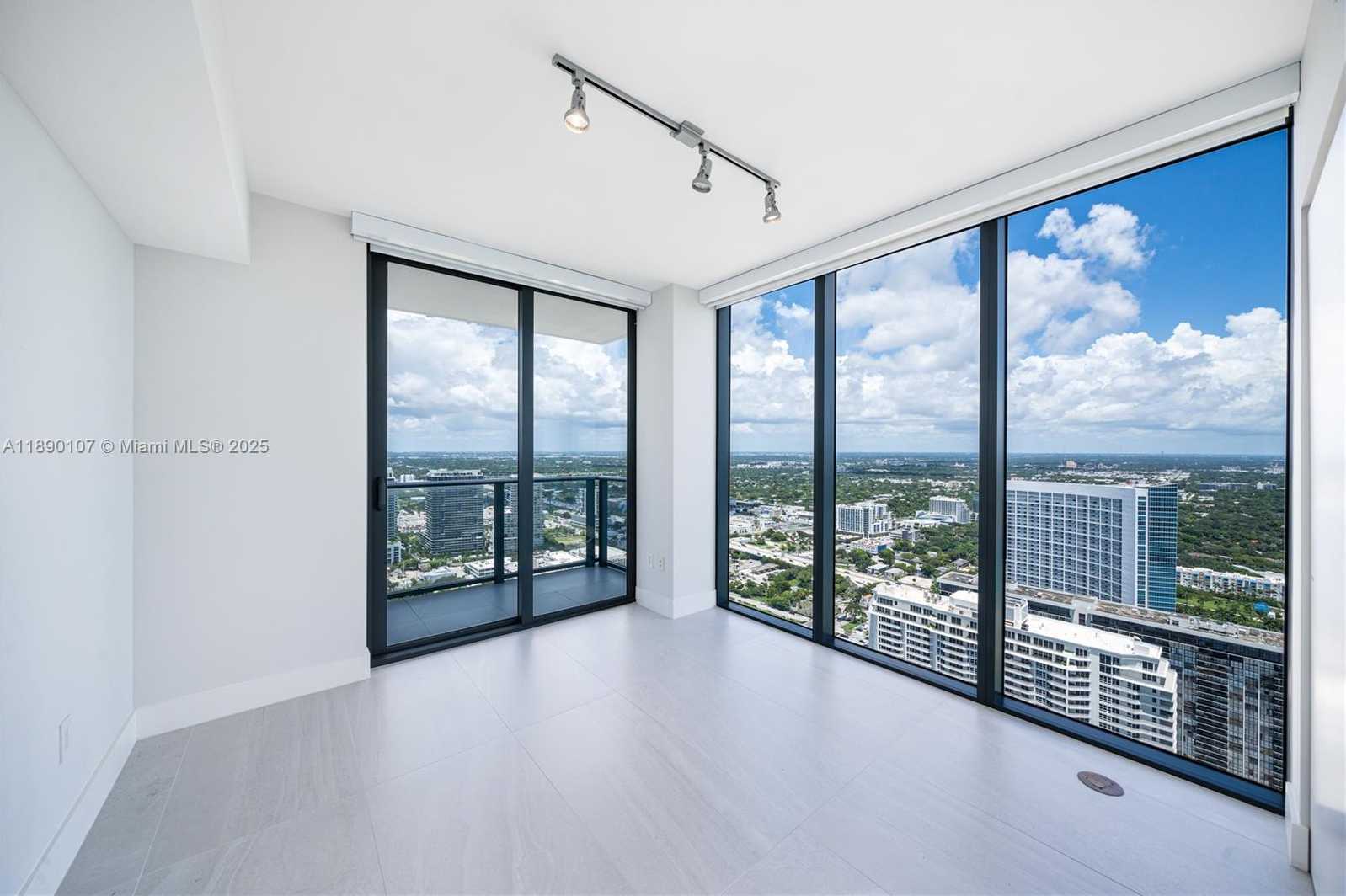Small Image of 3131 NORTH EAST 7TH AVE #4706, Miami Number 19