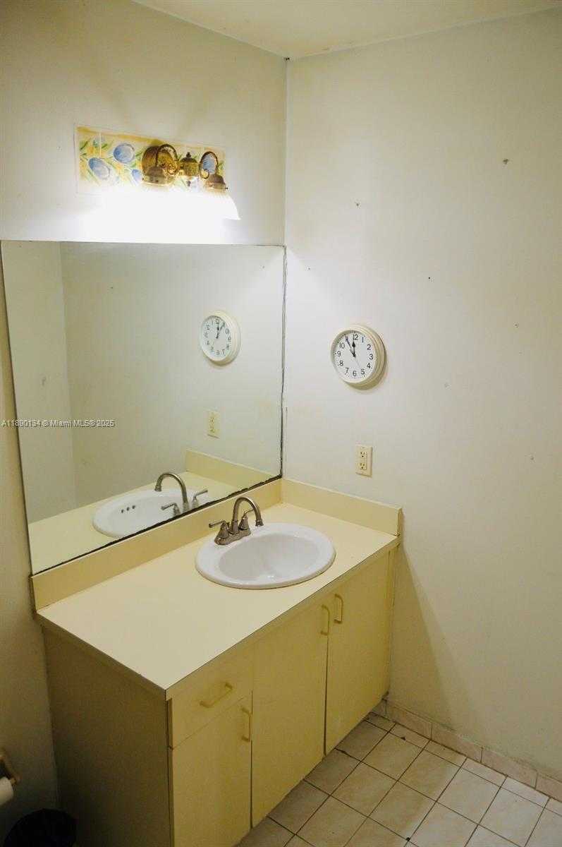 Small Image of 8851 NORTH WEST 119TH ST #6117, Hialeah Gardens Number 19