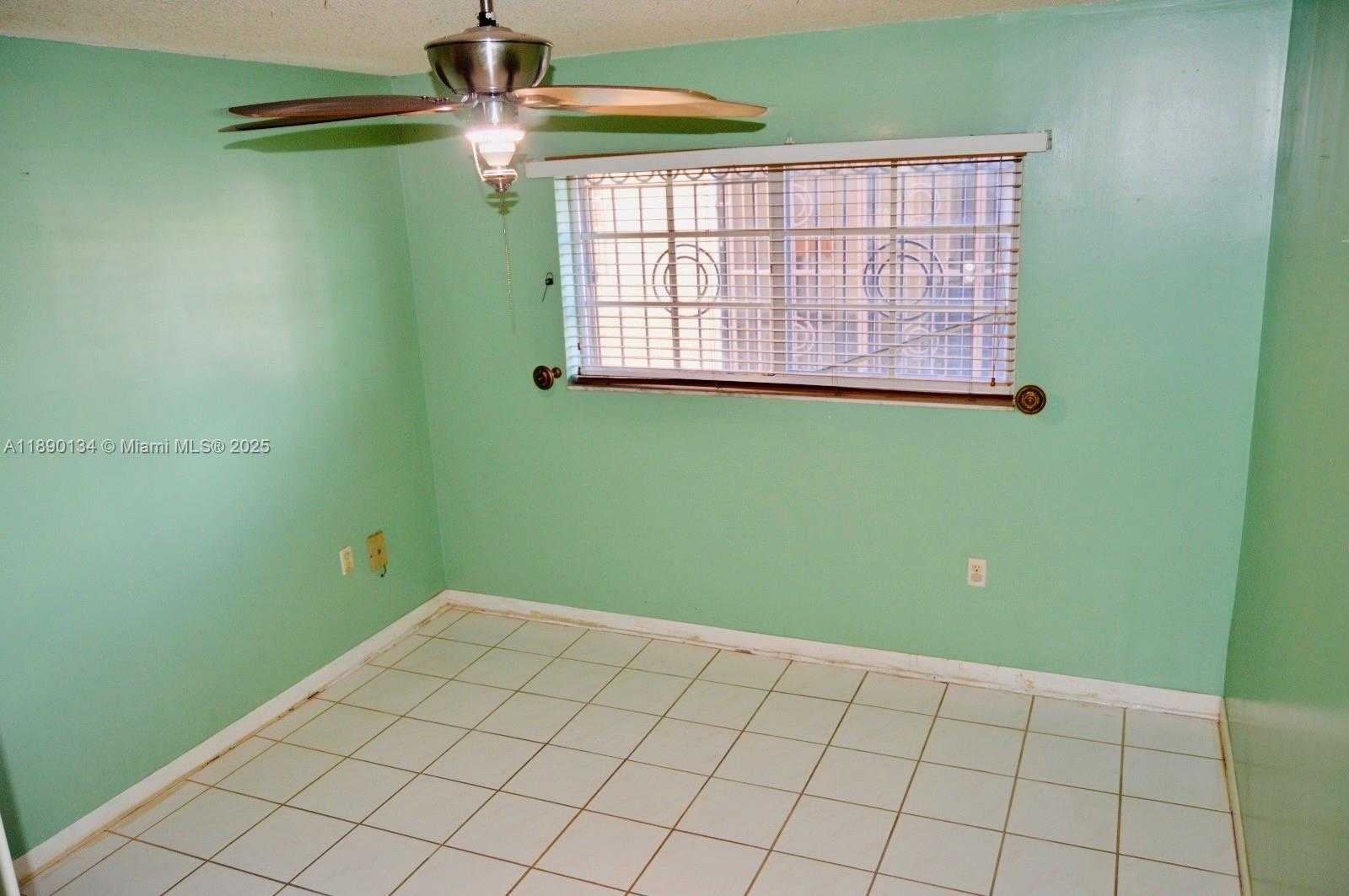 Small Image of 8851 NORTH WEST 119TH ST #6117, Hialeah Gardens Number 21